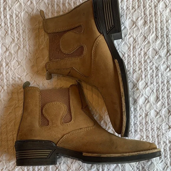 Rodeo Chelsea Square Toe Tan Western Boots with Embroidered Design - Picture 8 of 16